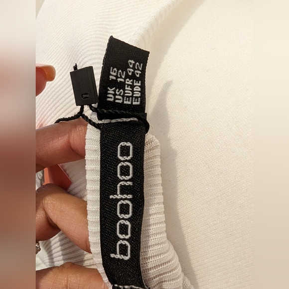 Frill Sleeve Skater Dress recycled From Boohoo brand new with tags - Picture 7 of 7